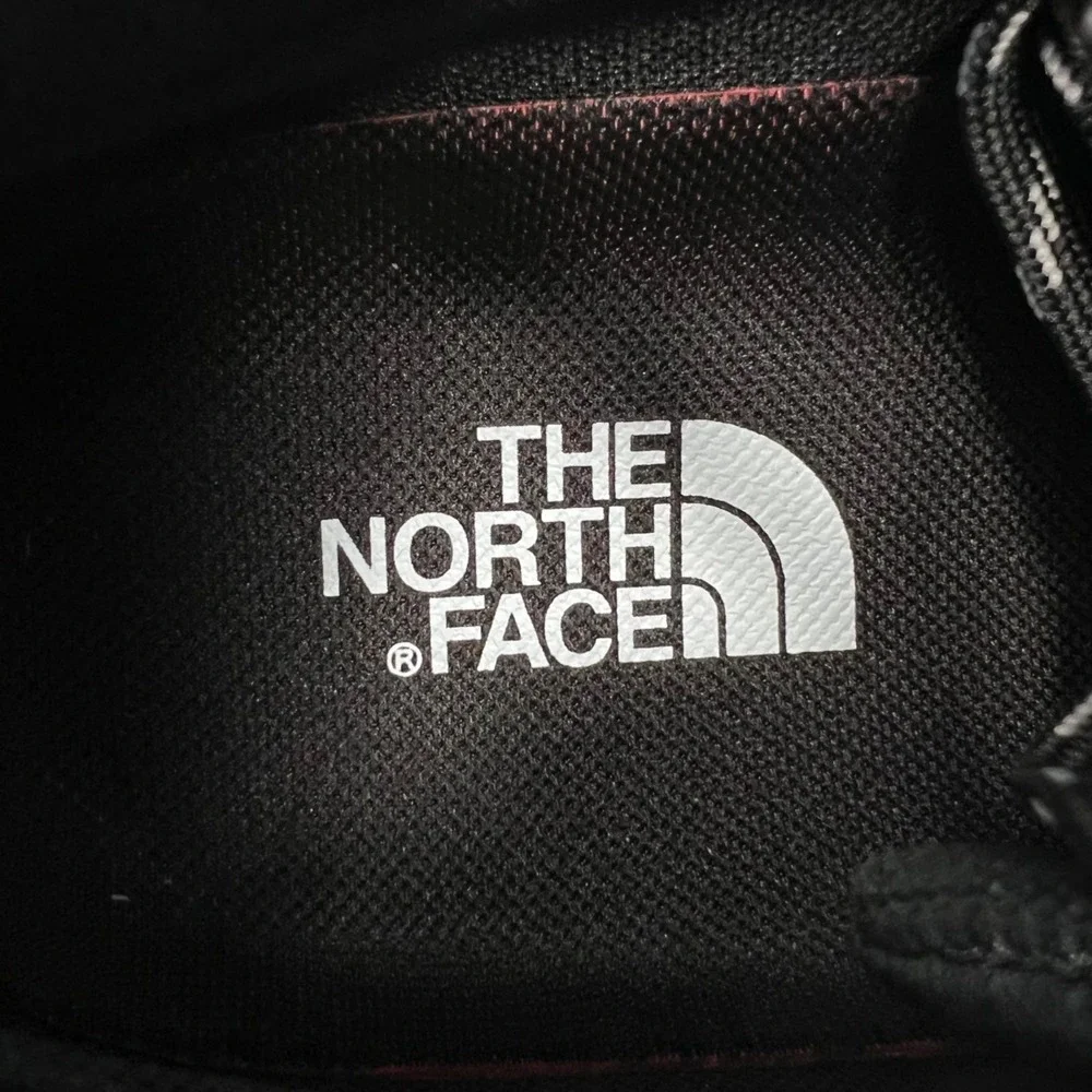 North Face Cragstone Red Black Men's Fabric Stretch  Hiking Shoe Size 12 US NWOB